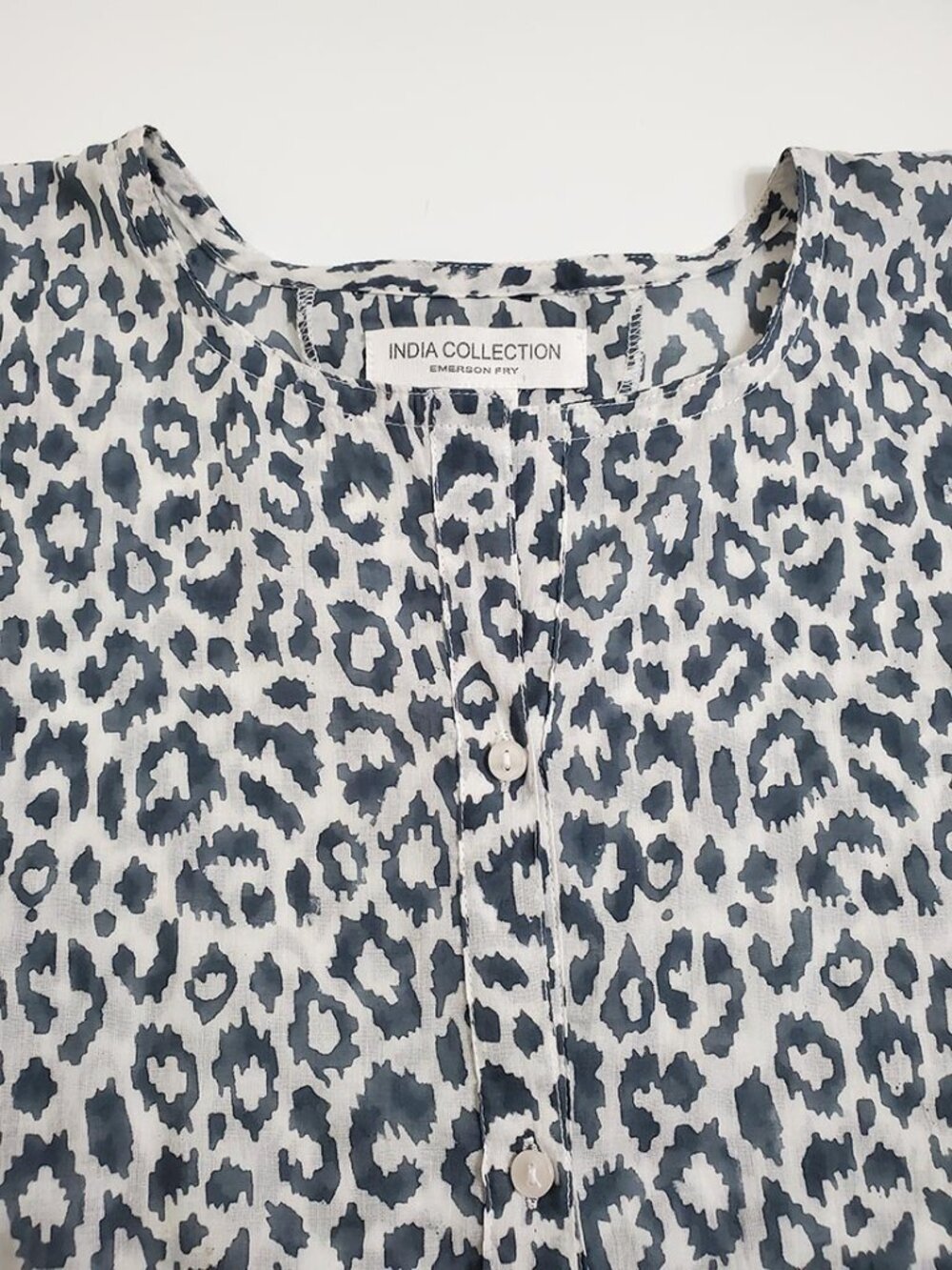 Emerson Fry India Collection India Button Down Shirt Charcoal Leopard One Size - Picture 6 of 13